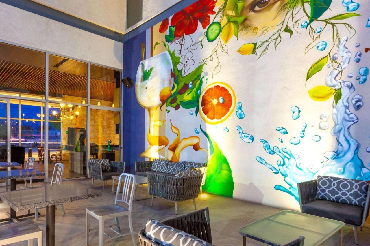 Hotel Tryp By Wyndham San Luis Potosí Zewnętrze zdjęcie