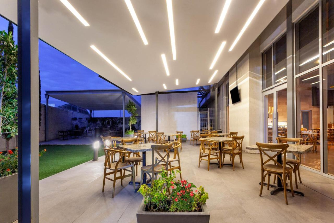 Hotel Tryp By Wyndham San Luis Potosí Zewnętrze zdjęcie